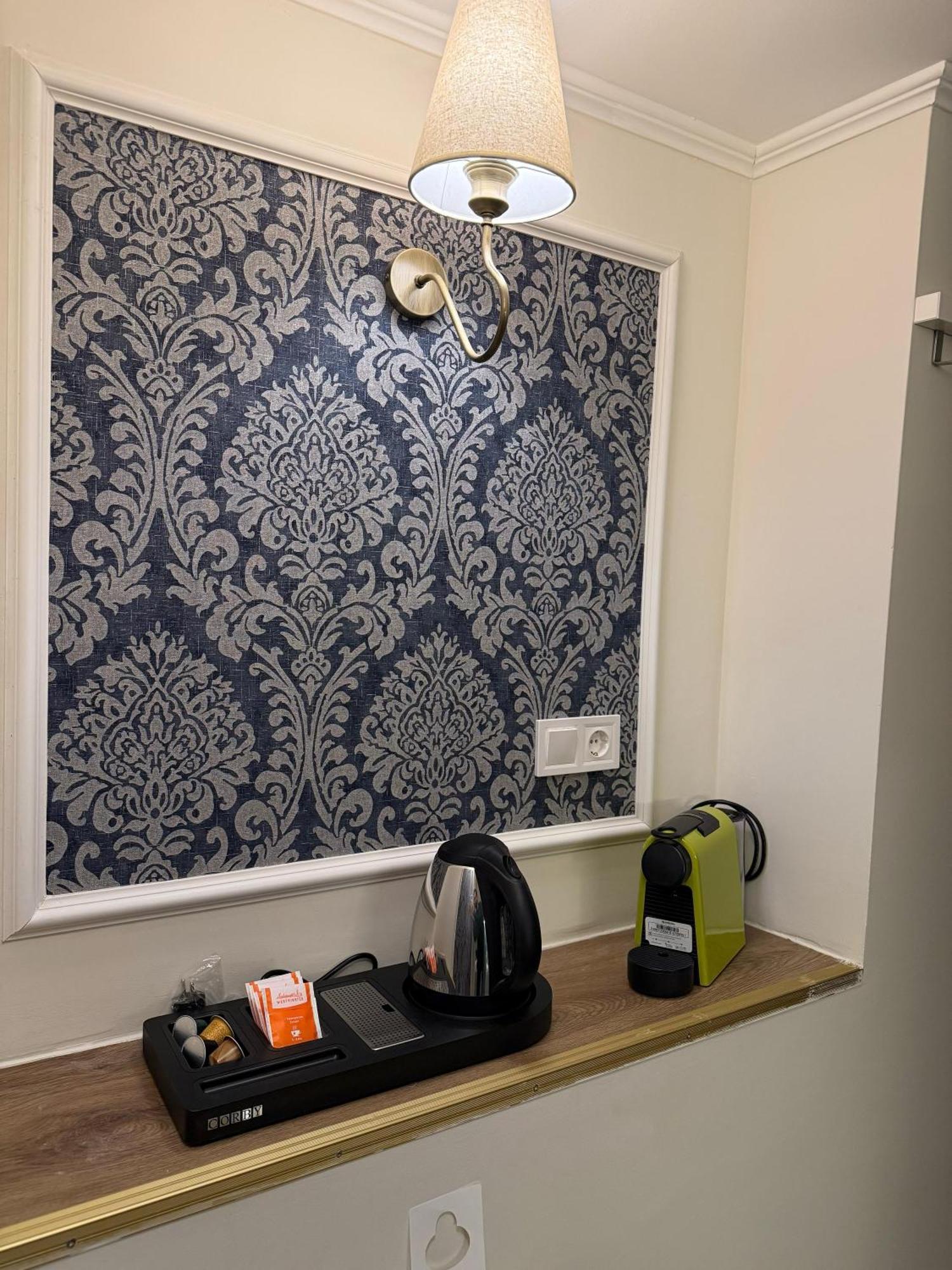 Oasis Inn Budapest 4*